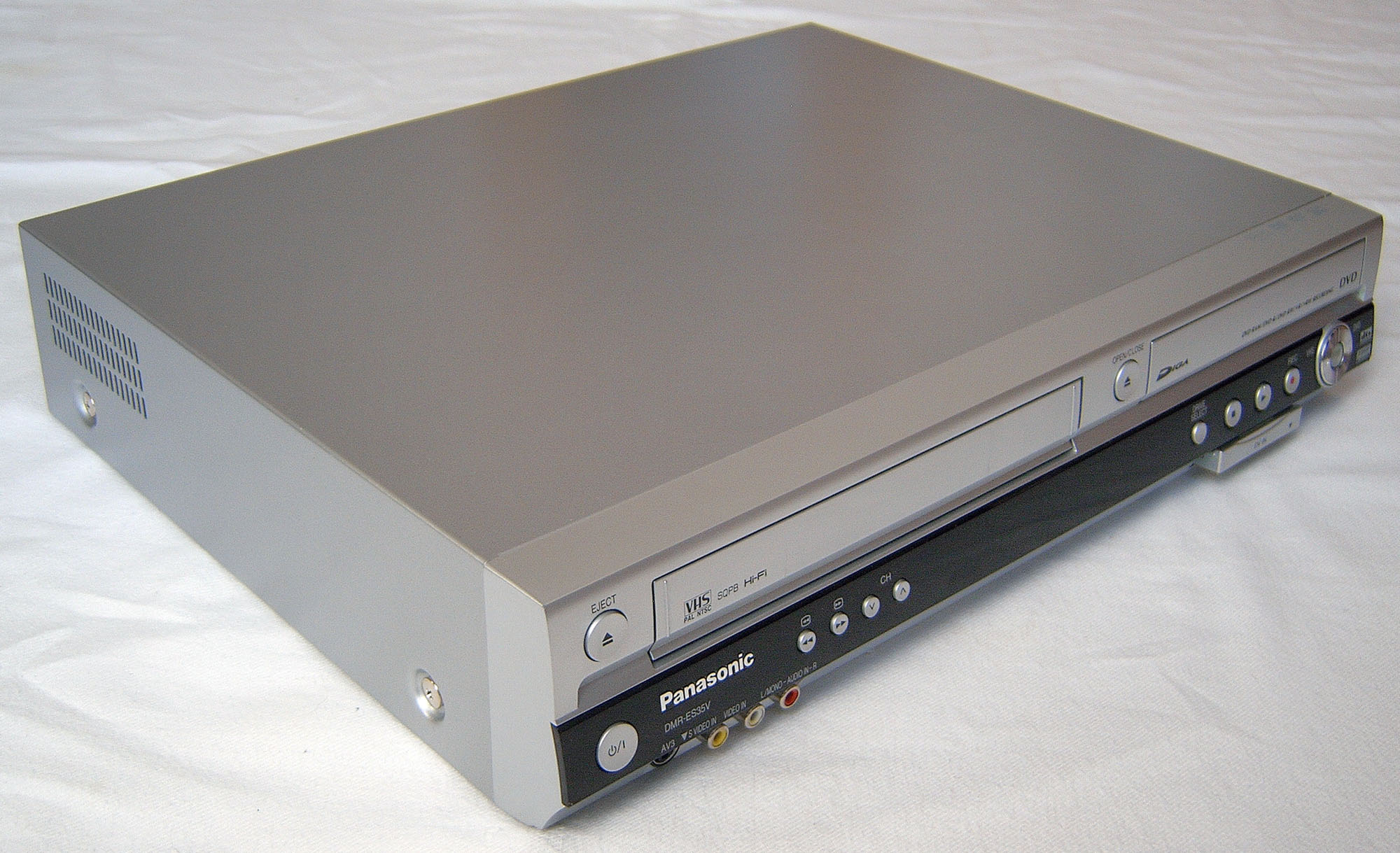 PANASONIC DMRES35V DVD/VHS RECORDER *KOMBIGERÄT* 6KOPF HiFi